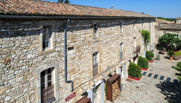  Uzès 3