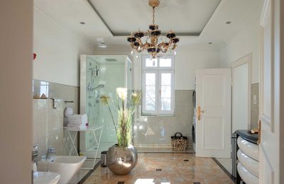 Zámok na predaj Bádensko-Württembersko, Badezimmer