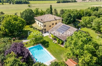 Kaštieľ na predaj Parma, Emilia-Romagna, Exteriérový pohľad