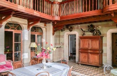 Hrad na predaj Valence, Auvergne-Rhône-Alpes, Obrázok 9/28