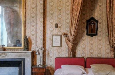 Hrad na predaj Valence, Auvergne-Rhône-Alpes, Obrázok 17/28