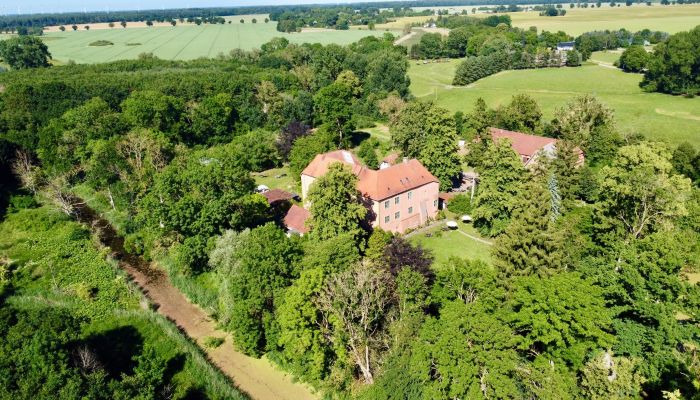 Hrad na predaj 18513 Glewitz, Meklenbursko-Predpomoransko