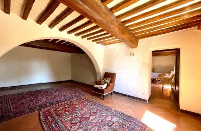 Historická vila na predaj Siena, Toscana:  RIF 2937 Wohnbereich mit Rundbogen