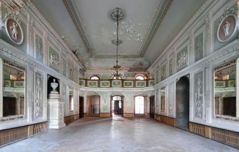 /pp/arr/thumb-ballroom-festsaal.jpg