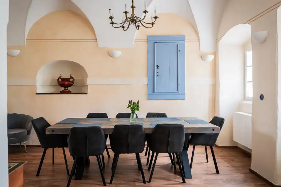 Autentická rekonštrukcia kaštieľa v južnom Čechách