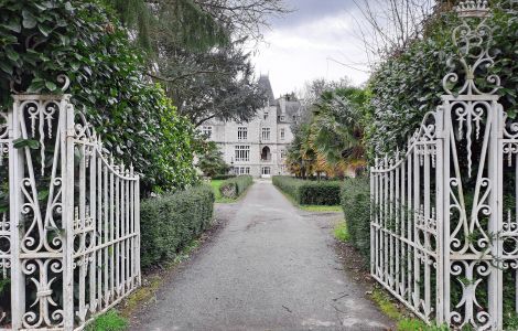 Bretónske kaštiele: Château du Val-Bouan