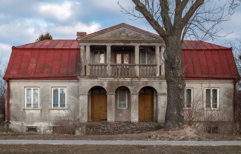 /pp/cc_by_nc_nd/thumb-dwor-dworek-gutshaus-landhaus.jpg