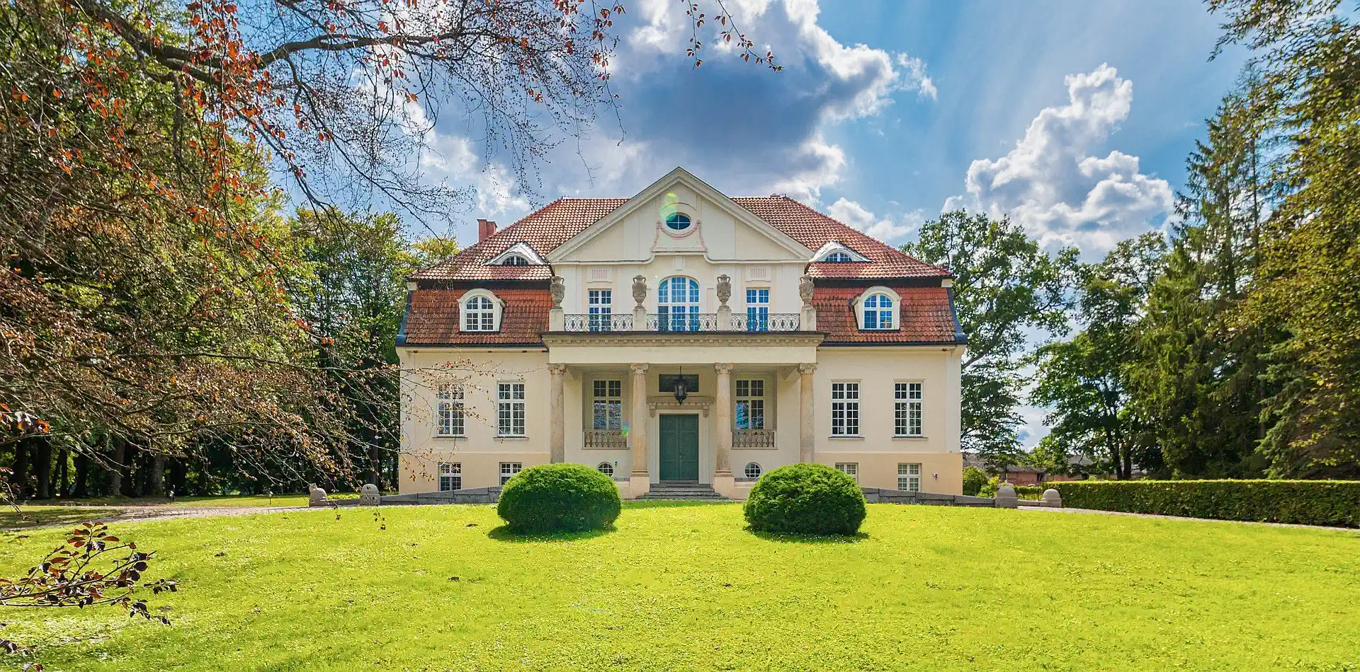 Zámok na predaj - Zámky na predaj Poľsko apríla 2026