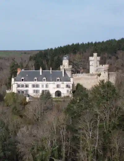 Hrad Vyhľadávanie nehnuteľností 2025