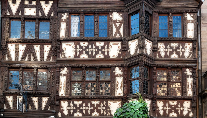 Fotiek /pp/medium-fr-grand-est-saverne-maison-katz.jpg