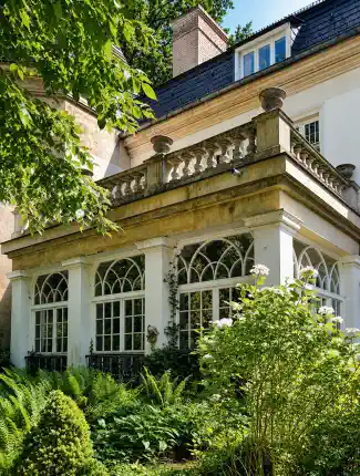 Secesná vila s veľkou záhradou v etablovanej rezidenčnej lokalite Berlin-Wannsee