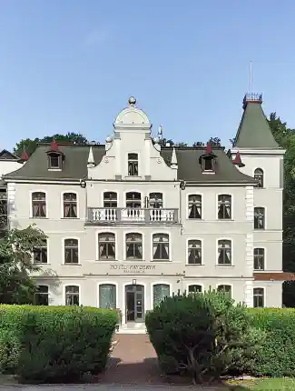 Historický hotel v Duszniki-Zdrój, poľsko-české pohraničie, Duszniki-Zdrój, Dolné Sliezsko