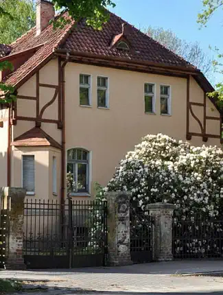 Historická vila 1901 — Územný plán kancelárie/služby, možnosť prístavby, úplná dokumentácia — Centrum Koszalina, Koszalin, województwo zachodniopomorskie