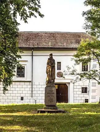 Kaštieľ Vranovo v turistickom regióne Liptovský Mikuláš, Liptovský Mikuláš, Žilinský kraj