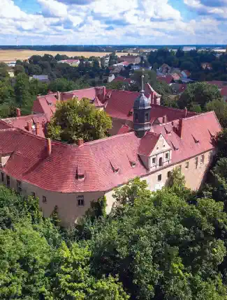Renesančný zámok na Labe s plánom rekonštrukcie